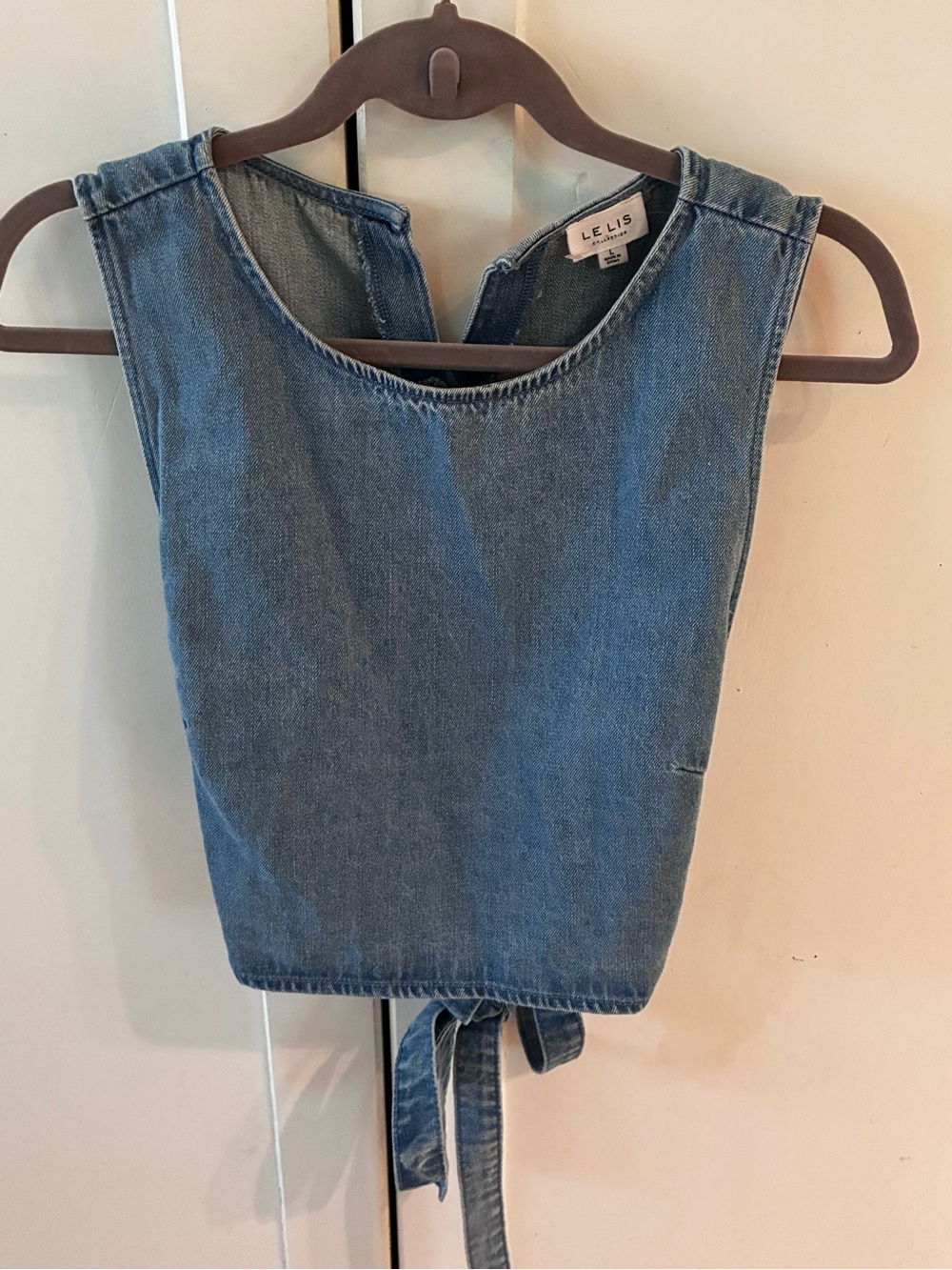 Nice Le Lis Blue Denim Tie-Back Crop Top, adorable large